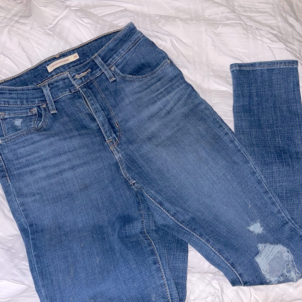 Levi’s Skinny High Rise